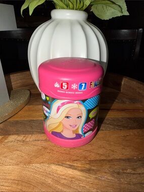 Barbie Thermos Funtainer Stainless Steel Food Jar 
10 oz Hot Cold Kids Lunch